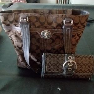 Coach purse and wallet